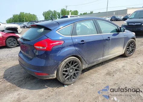 2016 Ford Focus Titanium из США, поврежденный, VIN 1FADP3N26GL206866